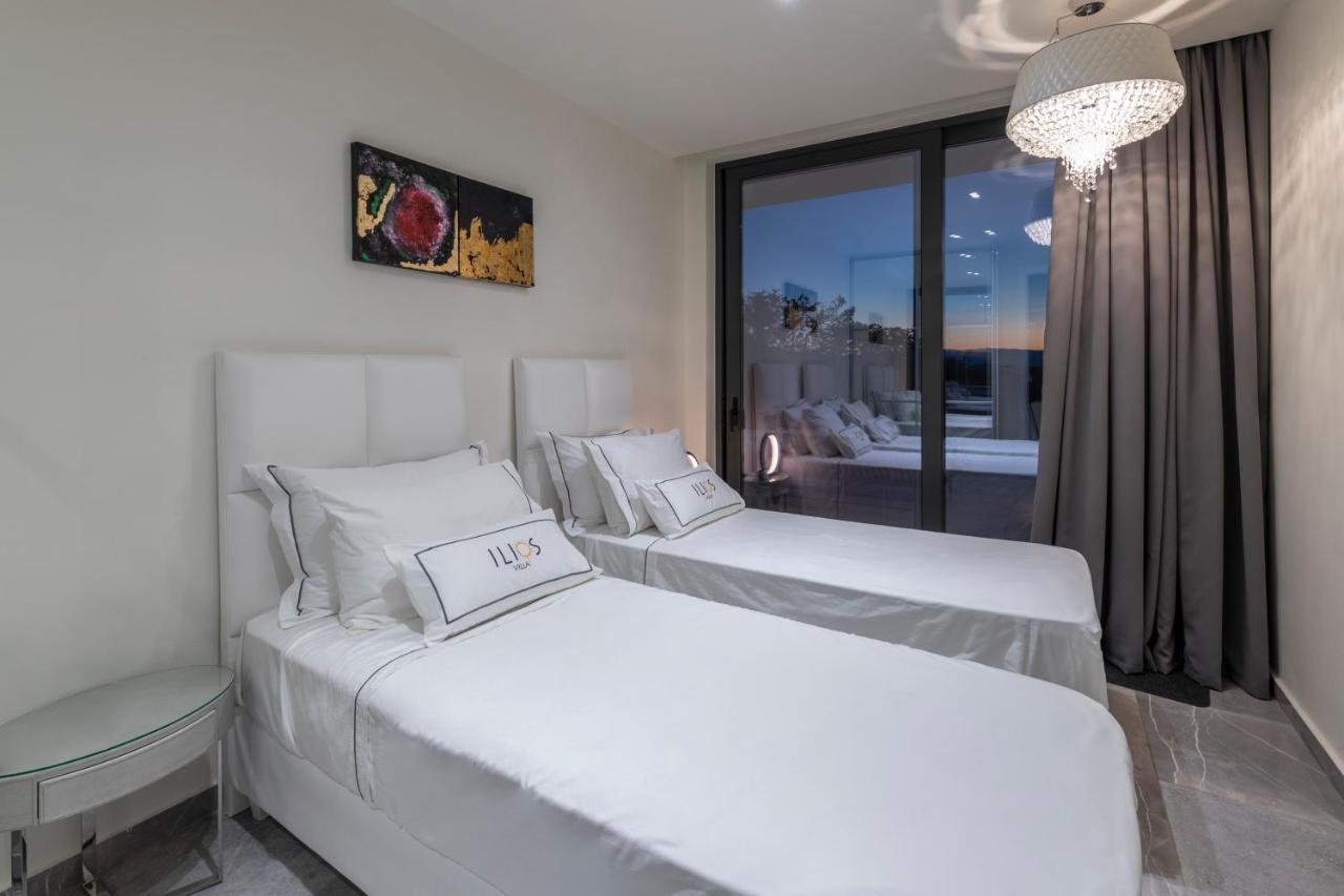 Ilios Villa ポルト・ヘリ エクステリア 写真